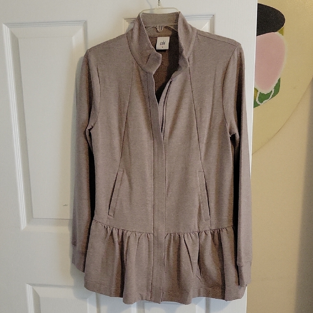 CAbi SzSm Taupe Peplum long sleeve Zip-Up Lagenlook Boho Jacket w/front pockets
